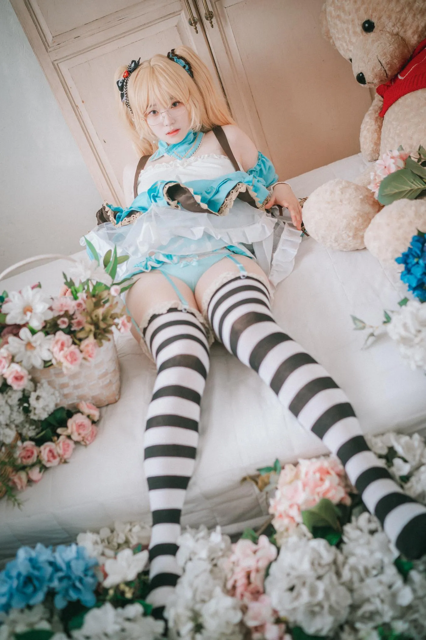 Bambi밤비 – NO.04 Alice in Glasses [49P]插图9